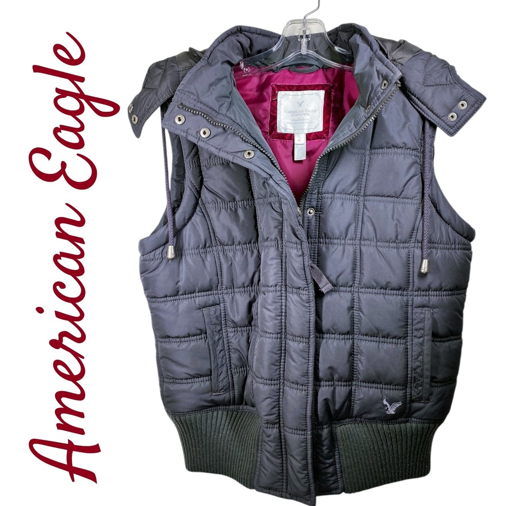 American Eagle‎ Gray Quilted Puffer Vest Detachable Hood Magenta Lining Womens L
